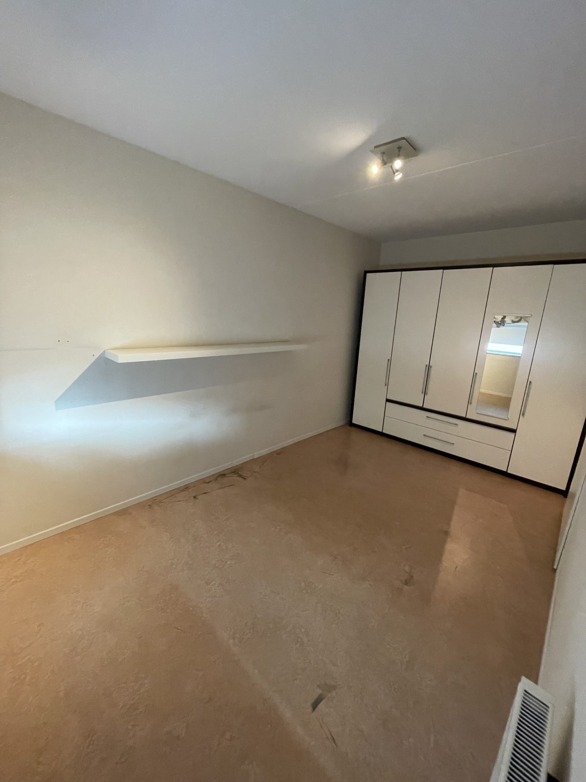 Slaapkamer na oplevering in Huizen